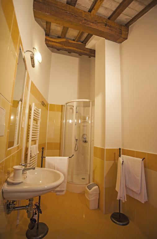 Hotel Il Ristoro Del Viandante Offagna Pokój zdjęcie